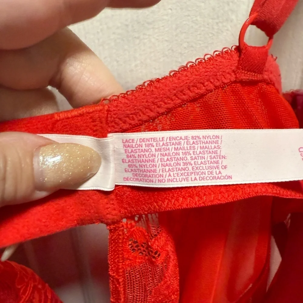 Victoria's Secret Red Lace Bustier 36D
